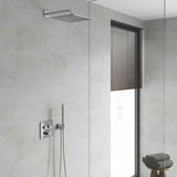 Podtynkowa bateria prysznicowa Grohe Smart Control w wykończeniu chrom z elementem sterującym smartcontrol i dwoma wyjściami.