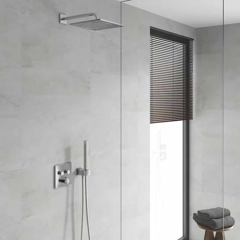 Podtynkowa bateria prysznicowa Grohe Smart Control w wykończeniu chrom z elementem sterującym smartcontrol i dwoma wyjściami.