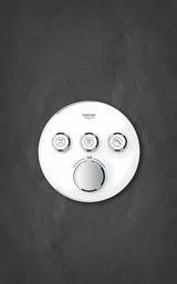 Podtynkowa termostatyczna bateria prysznicowa Grohe Grohtherm smartcontrol w wykończeniu Moon White