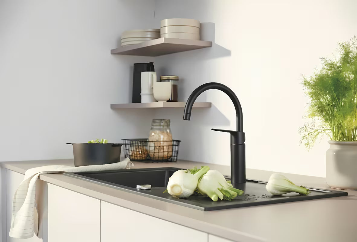 Grohe Start jednouchwytowa bateria zlewozmywakowa z wysoką obrotową wylewką w matowej czerni
