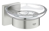 Mydelniczka Grohe Start Cube Accessories w wykończeniu supersteel ze szklaną miseczką i ukrytym mocowaniem.