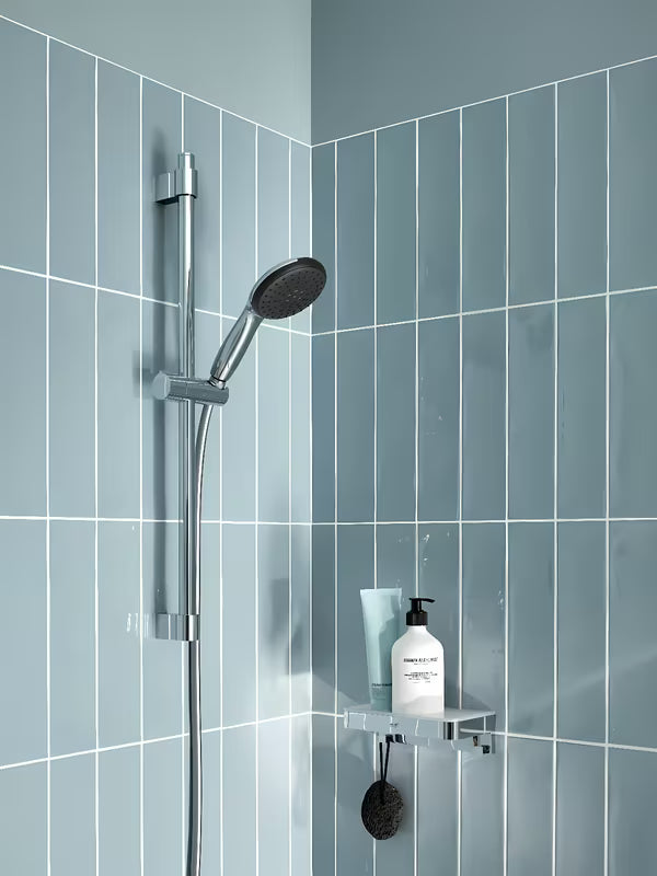 Chromowany zestaw prysznicowy Grohe Vitalio Start z słuchawką prysznicową, drążkiem i wężem prysznicowym