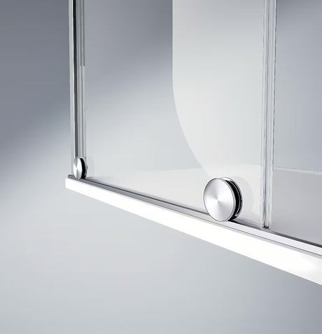 Ścianka prysznicowa Walk‑in- Hüppe Xtensa pure 180 cm w błyszczącym chromie z przezroczystym szkłem bez dekoru.