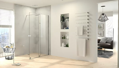 Ścianka prysznicowa Walk‑in- Hüppe Xtensa pure 140 cm w wykończeniu chrom połysk, ze szkłem przezroczystym i systemem przesuwnym.