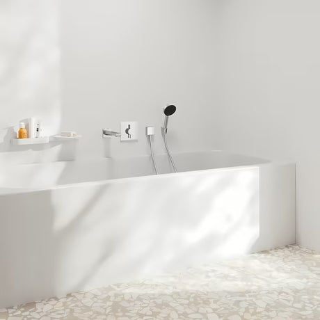 Podtynkowa bateria prysznicowa Hansgrohe duoturn E w chromie pro do sterowania dwoma odbiornikami.