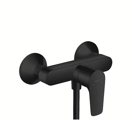 Ścienna jednouchwytowa bateria prysznicowa hansgrohe Talis E w matowej czerni o nowoczesnym, kwadratowym designie