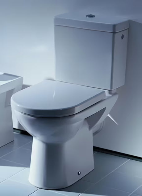 Białe DESKA sedesowa Laufen Pro z duroplastu o nowoczesnym designie
