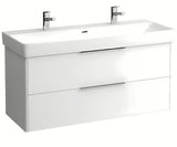 Biała wiszące podwójna umywalka Laufen Pro S 120x46 cm z ceramiki sanitarnej z dwoma otworami na pro baterię.