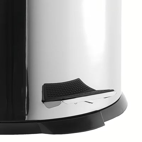 Chromowany kosz na śmieci Multi z technologią soft Close i wyjmowanym pojemnikiem, pojemność 20 l.
