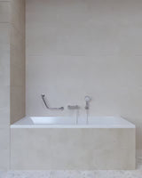 Ścienny łazienkowy uchwyt Multi Chrome w wykończeniu ze stali nierdzewnej pro bezpieczniejsze poruszanie się