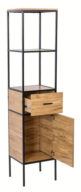 Stojący regał Naturel Blackframe z czarną metalową ramą i płytą MDF w dekorze klonu.