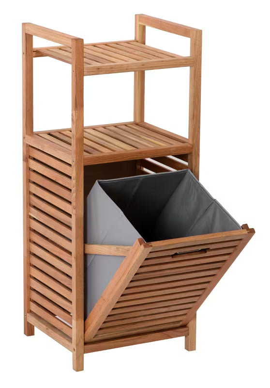 Stojący kosz na pranie Naturel Home w dekorze orzecha, z matowym wykończeniem i wyjmowaną szarą tekstylną wkładką.