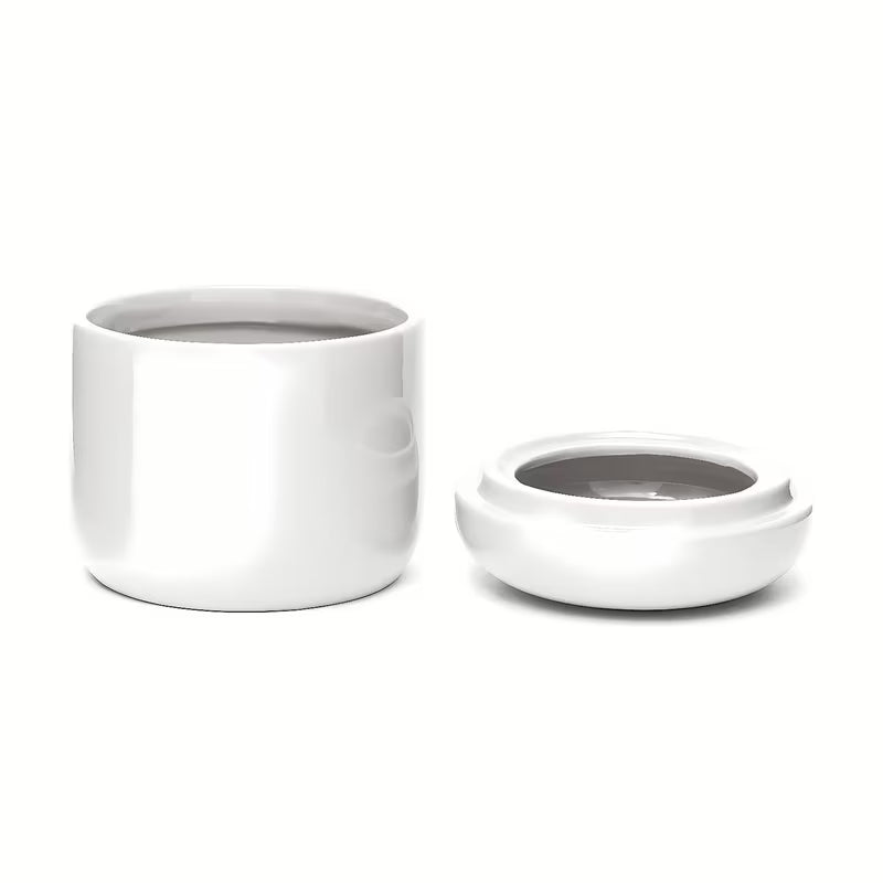 Biały ceramiczny pojemnik z pokrywką Optima Daira o prostym, ponadczasowym wzornictwie