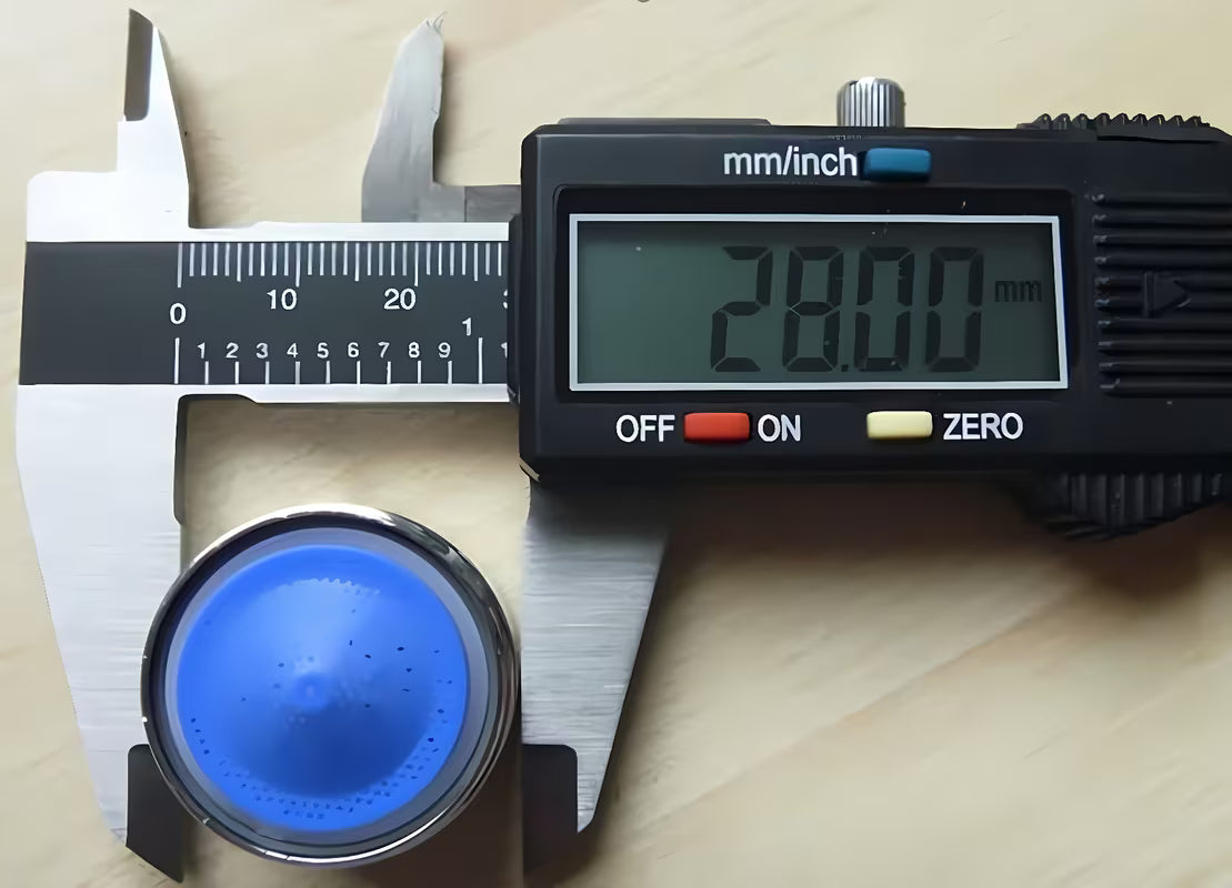 Perlator Optima pro delikatny strumień wody, oszczędność wody i ograniczenie rozchlapywania przy umywalki lub zlewie.