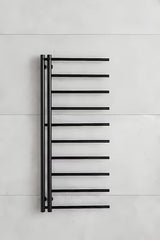 Czarny kombinowany grzejnik łazienkowy P.M.H. Apollo 500x1140 mm ze środkowym podłączeniem 50 mm