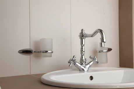 Chromowana bateria z kurkami bateria umywalkowa Paffoni Ricordi z odpływem w retro designie
