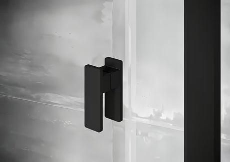 Ravak Nexty drzwi prysznicowe 120 cm w kolorze czarnym, z przezroczystym szkłem i otwieraniem wahadłowym.