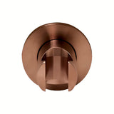 Stały uchwyt prysznicowy SAT Aurum w wykończeniu rose gold brushed, o okrągłym kształcie pro, montaż ścienny.