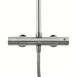 System prysznicowy SAT Aurum z baterią termostatyczną w wykończeniu szczotkowany gun metal z deszczownicą i słuchawką prysznicową.