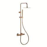 System prysznicowy SAT Aurum z baterią termostatyczną w wykończeniu rose gold brushed z deszczownicą i słuchawką prysznicową.