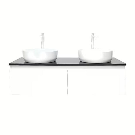 Wisząca szafka łazienkowa SAT B-Way 119x45x30 cm w białym połysku z płytą maskującą