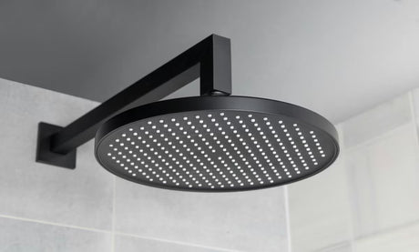 Deszczownica  SAT B-Way w wykończeniu czarny mat, o średnicy 25,4 cm