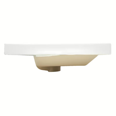 Meblowe ceramiczna umywalka SAT B-Way w matowej bieli, z powierzchniami odkładczymi i otworem pro na baterię pośrodku.