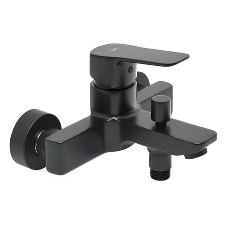 Ścienna bateria wannowa SAT Cube Way w wykończeniu matowa czerń bez zestawu prysznicowego