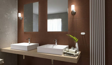 Biały samoprzylepny haczyk SAT ze stali nierdzewnej z matowym wykończeniem do łazienki
