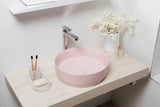 Matowa różowa cienkościenna ceramiczna umywalka nablatowa  SAT Infinitio 39x39 cm bez przelewu