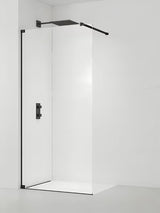 Czarny walk-in parawan prysznicowy SAT Walk-in z przezroczystym szkłem bezpiecznym i konstrukcją bezramową.