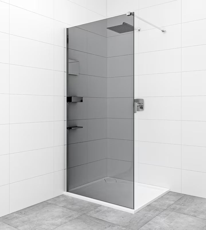 SAT Walk-in ścianka prysznicowa Walk‑in- 140 cm w błyszczącym chromie z nieprzezroczystym szkłem z dekorem dymionym