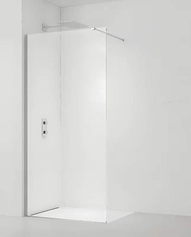 Ścianka prysznicowa SAT Walk-in 60x200 cm z przezroczystym szkłem i profilami w połyskującym chromie.