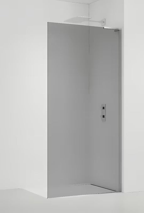 Ścianka prysznicowa Walk‑in- SAT Walk-in 80 cm z przezroczystym szkłem, powłoką EasyClean i profilem chromowanym.