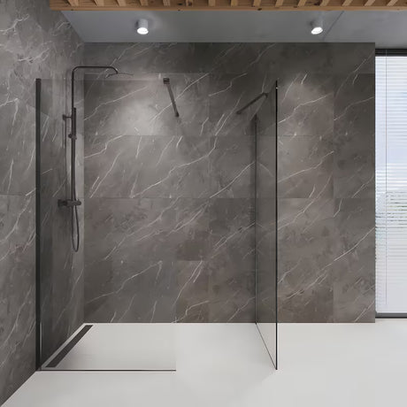 SAT Walk-in ścianka prysznicowa Walk‑in- 80 cm w kolorze czarnym, z przezroczystym szkłem i wspornikiem PVD Gun metal.