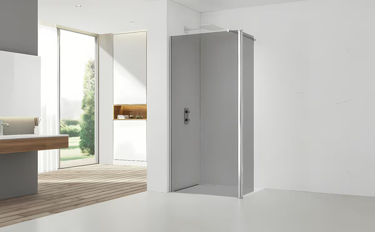 SAT Walk-in ścianka prysznicowa Walk‑in- 90 cm z nieprzezroczystym szkłem z efektem dymionym i w błyszczącym chromie