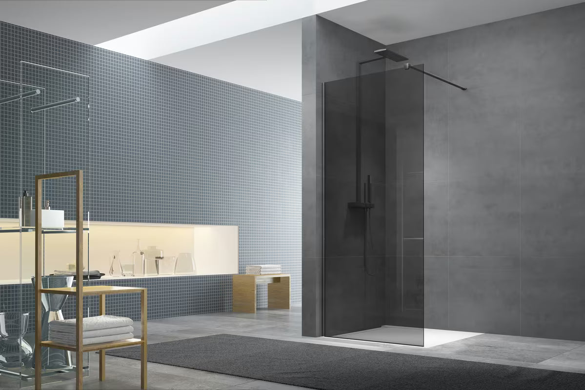 Zestaw SAT Walk-In do ścianki pro Walk-in w wykończeniu PVD gun metal z profilem bocznym i listwą dolną