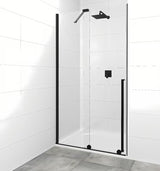 Przesuwne drzwi prysznicowe SAT Xmotion 110 cm w kolorze czarnym, z przezroczystym szkłem, w wersji bezramowej.