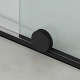 Przesuwne drzwi prysznicowe SAT Xmotion 110 cm w kolorze czarnym, z przezroczystym szkłem, w wersji bezramowej.