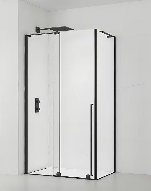 Kabina prysznicowa prostokątna SAT Walk-In Xmotion 100x80 cm w kolorze czarnym, z przezroczystym szkłem i drzwiami przesuwnymi.