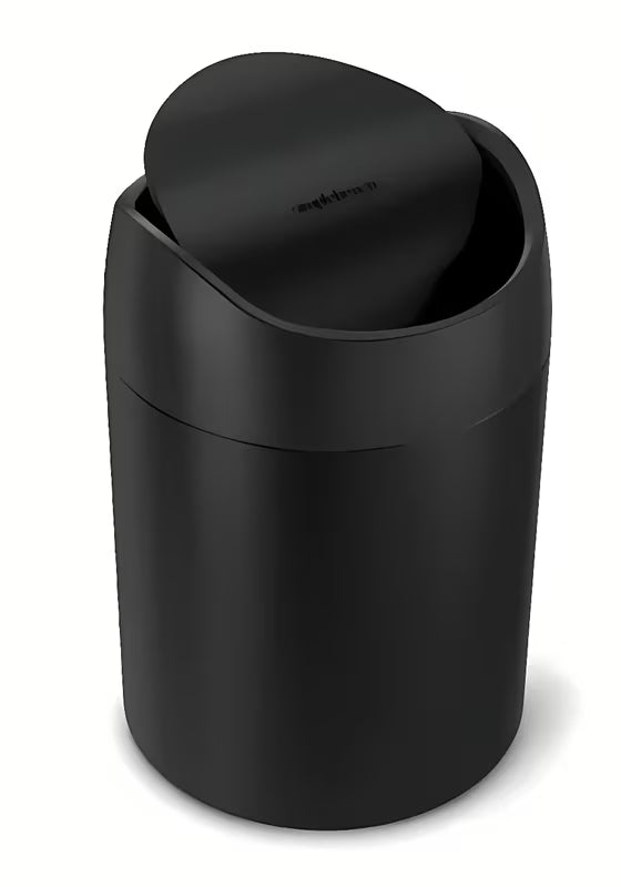 Czarny nablatowy kosz na śmieci Simplehuman Mini z uchylną pokrywą i pojemnością 1,5 l.