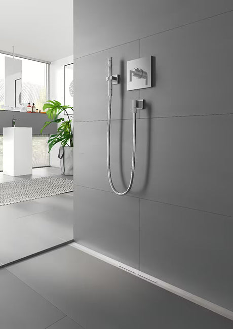 Odpływ liniowy Tece Tecedrainprofile 80 cm w wykończeniu Supersteel ze stali nierdzewnej