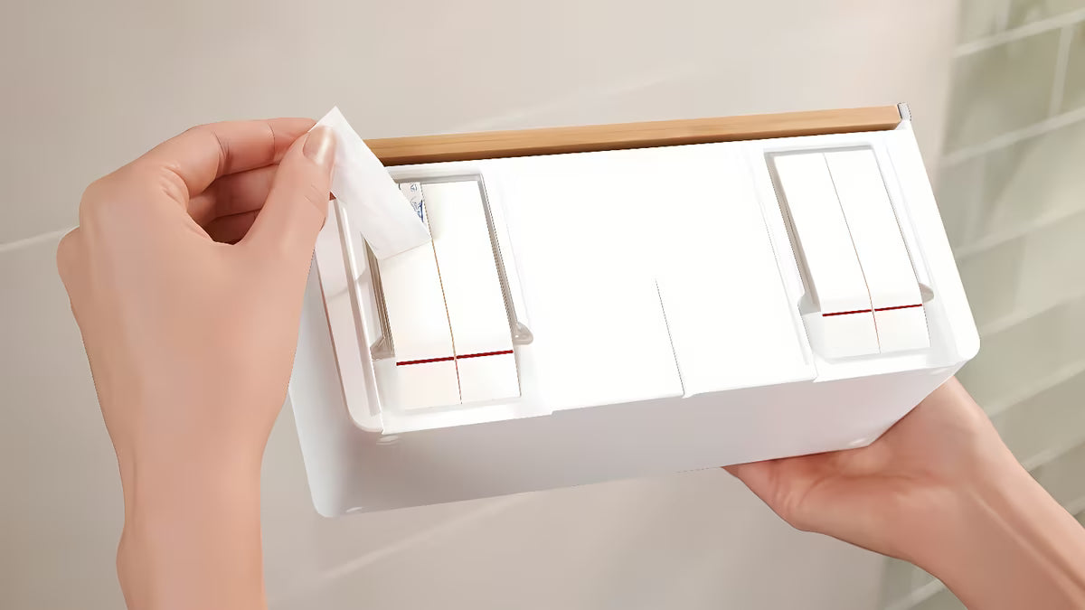 Biały ścienna półka tesa Baboo bez wiercenia z technologią klejenia tesa Powerstrips Waterproof