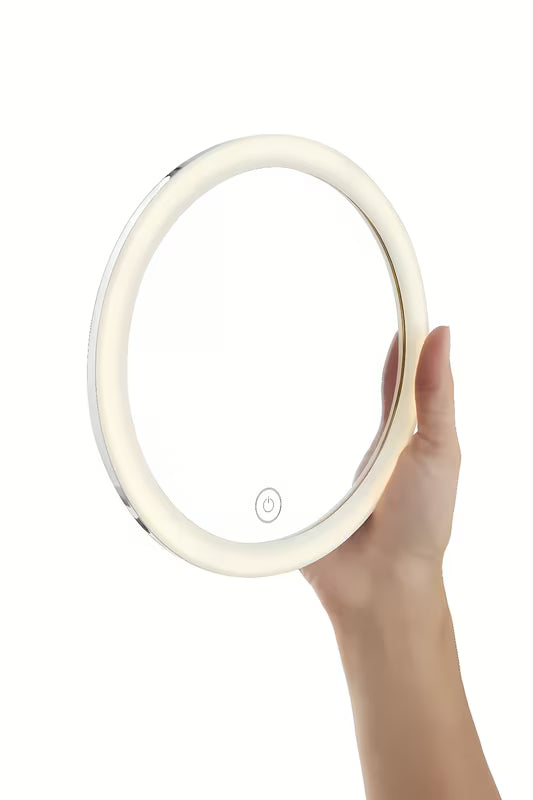 Chromowane LED lusterko kosmetyczne Tesa Visioon z obrotowym ramieniem i 5-krotnym powiększeniem
