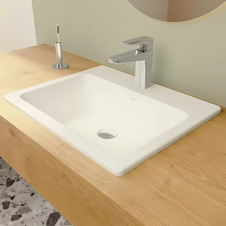 Umywalka wpuszczana W Blat Vitra S20 55 x 45 cm z białej ceramiki z przelewem i otworem pro baterię pośrodku